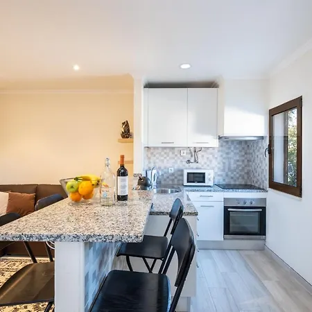 Appartement #031 Golden Lavender By Holidays *